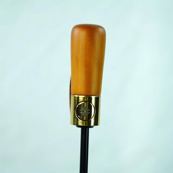 عکس شماره:3 , چتر اتومات اسپرت دولایه ۳۶ سیم ضد باد با دسته چوبی کلاسیک