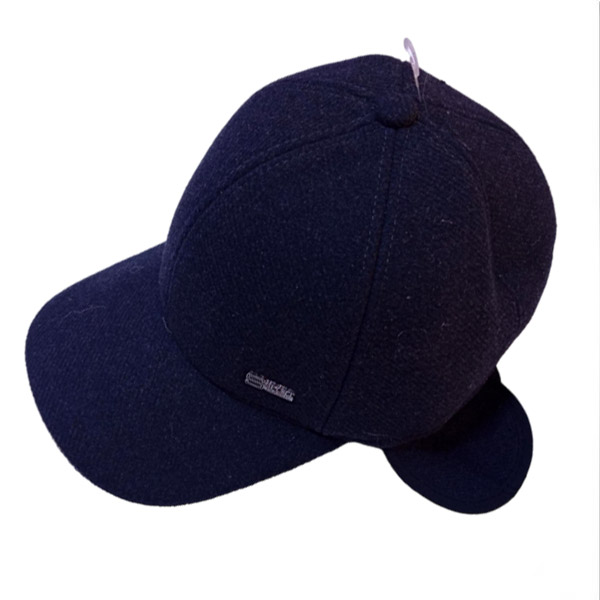 عکس اصلی کلاه پشمی مردانه دو لایه گوش‌دار وارداتی – رنگ مشکی زغالی، پشت فلزی