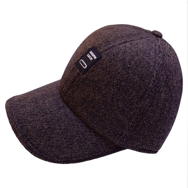 عکس شماره:1 , کلاه زمستانی مردانه پشمی گوش‌دار دو‌لایه خزدار – مدل ضخیم با سگک فلزی